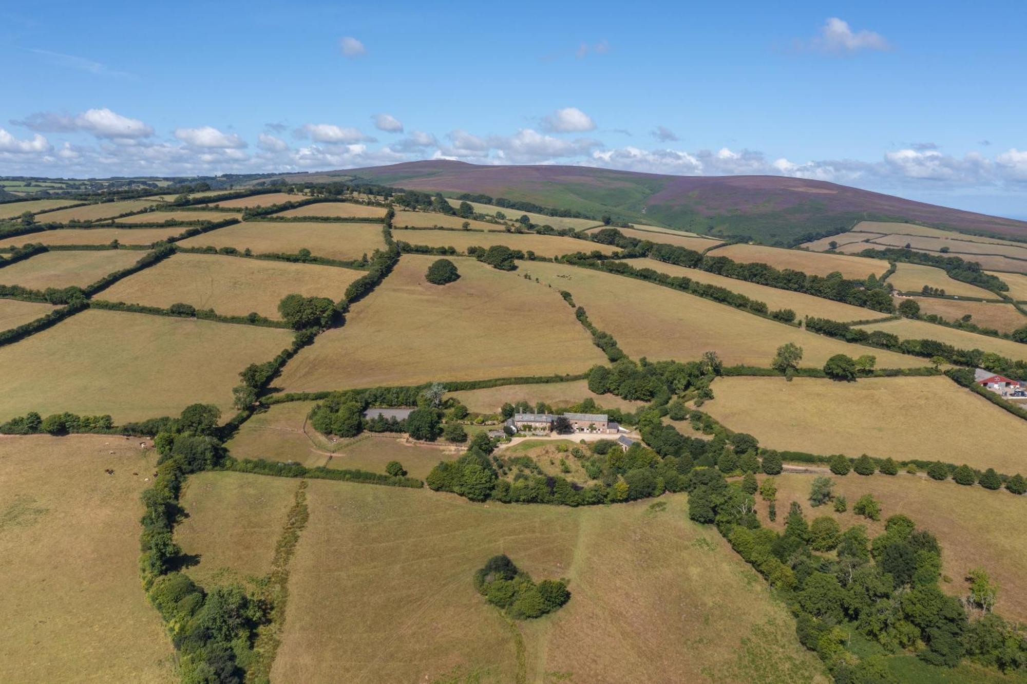 East Harwood Farm Cottage Майнхед Экстерьер фото